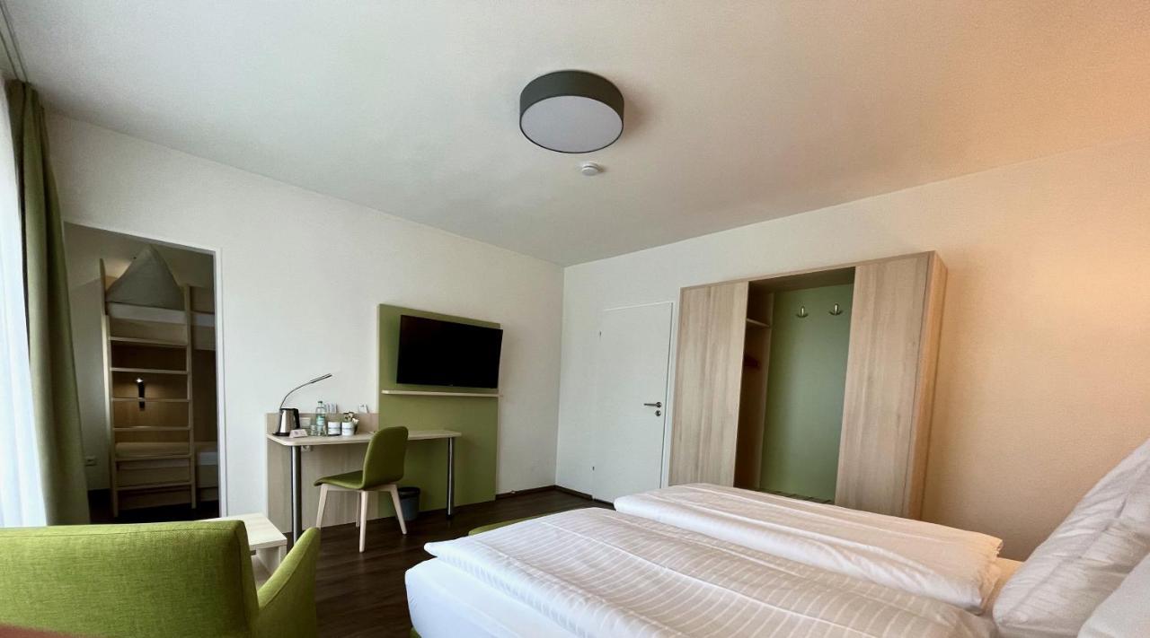 Marias Inn - Bed & Breakfast Garching bei Muenchen Exterior photo