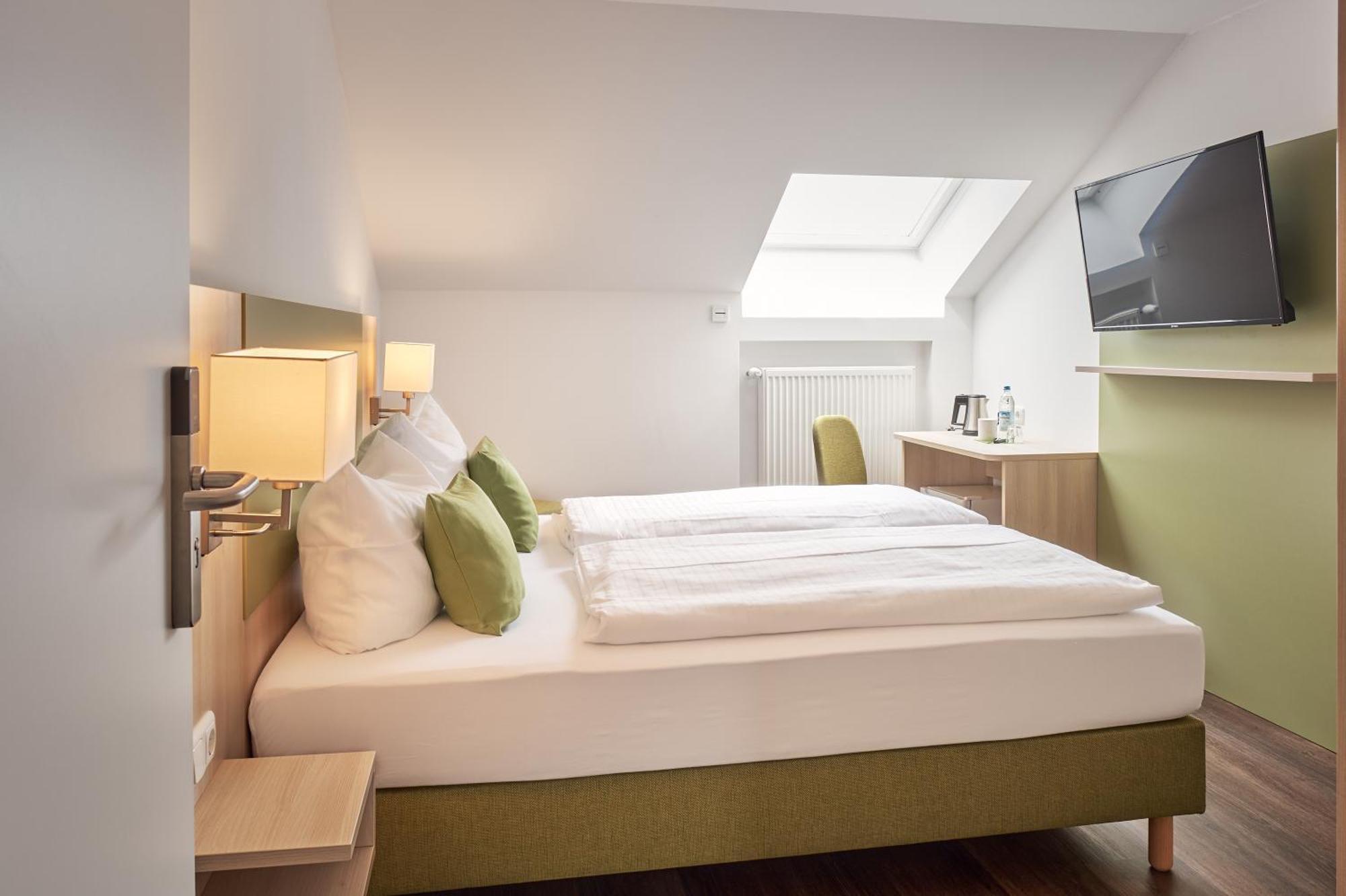 Marias Inn - Bed & Breakfast Garching bei Muenchen Exterior photo